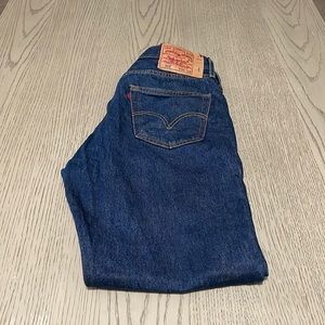Levi’s 501 straight leg button- fly jeans size 34/32